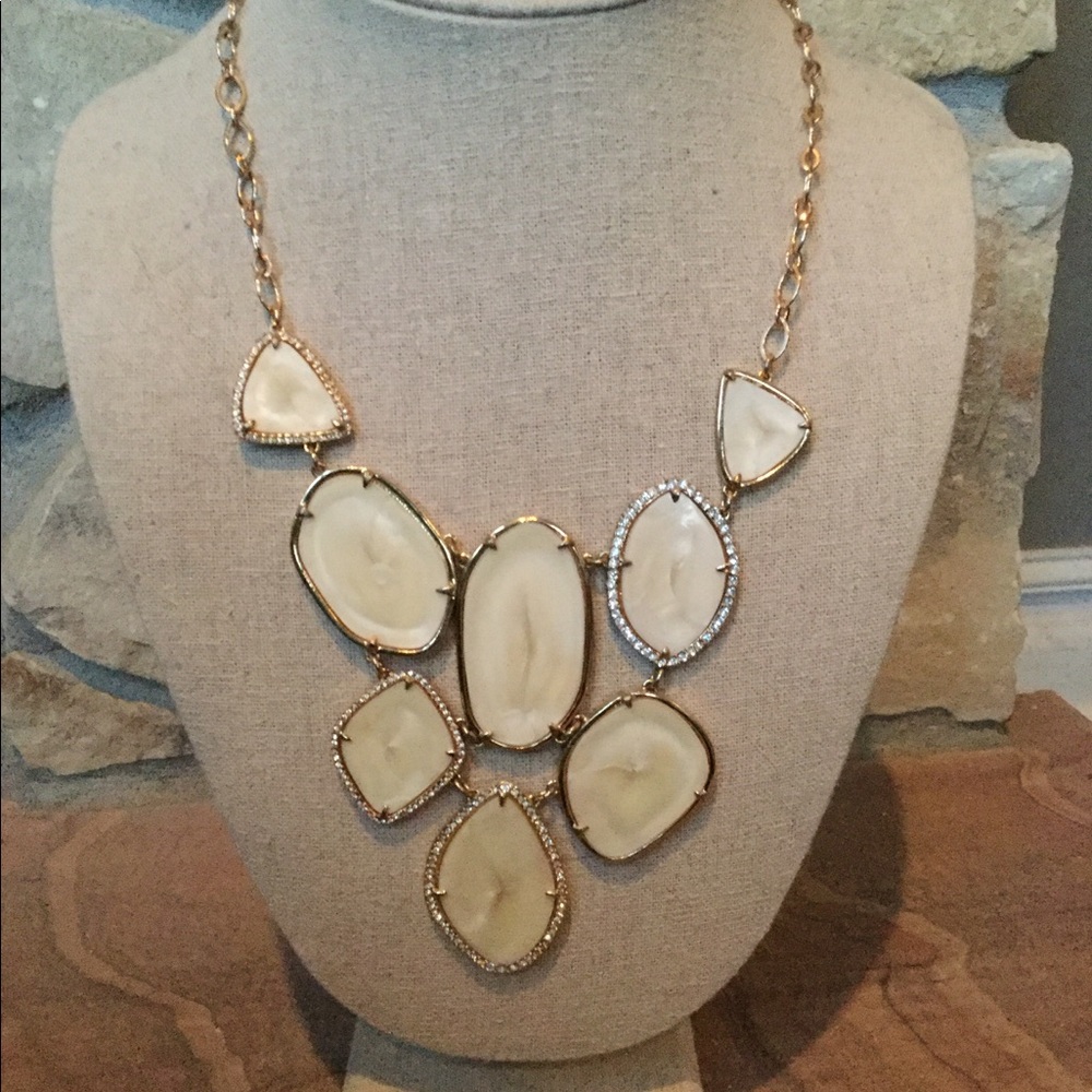 Stella & Dot Fiona Bib necklace and earrings